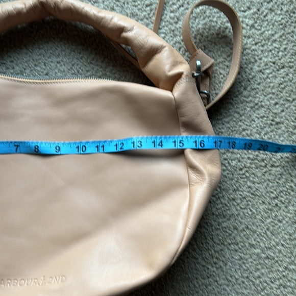 Harbour 2nd shoulder bag with crossbody strap - Picture 6 of 8